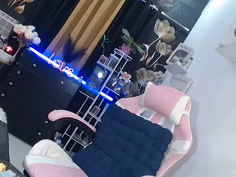 miss ning online show from April 2026 06:10:02 PM