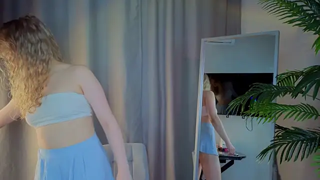 Snapshot of emilyshepar_d chatting on October 2025 02:25:02 AM emilyshepar d online show from October 2025 02:25:02 AM