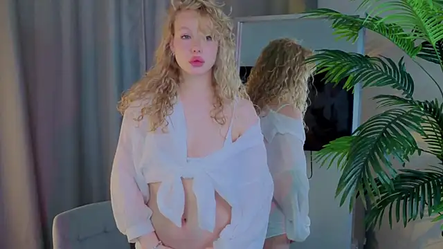 Snapshot of emilyshepar_d chatting on October 2025 02:23:02 AM emilyshepar d online show from October 2025 02:23:02 AM