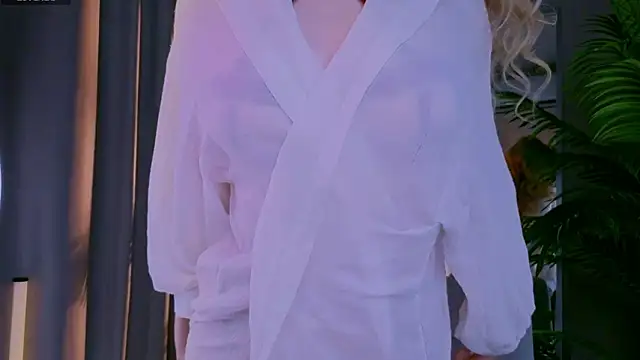 Snapshot of emilyshepar_d chatting on March 2026 03:22:01 AM emilyshepar d online show from March 2026 03:22:01 AM