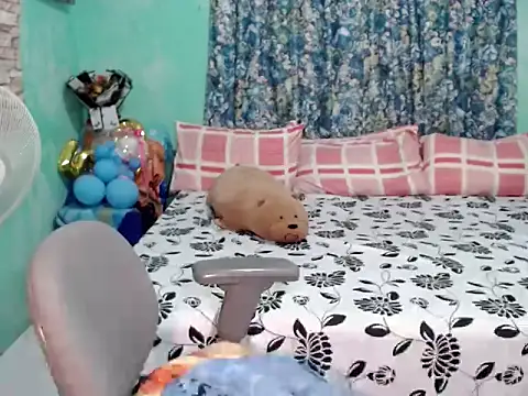 lovelable smile online show from October 2025 12:25:02 PM