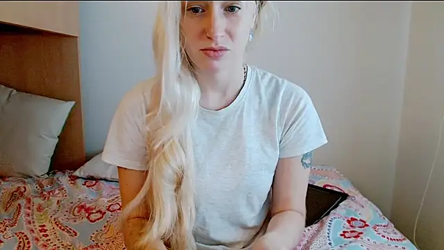 SatinQueen90 online show from December 2025 09:14:01 AM