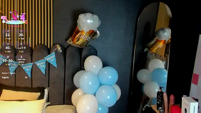 Snapshot of Gina_77 chatting on September 2025 12:19:01 PM Gina 77 online show from September 2025 12:19:01 PM