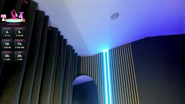 Snapshot of Gina_77 chatting on September 2025 01:38:01 PM Gina 77 online show from September 2025 01:38:01 PM