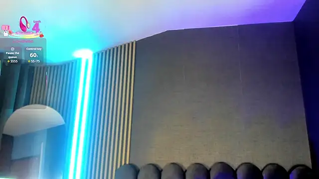 Snapshot of Gina_77 chatting on October 2025 12:02:02 PM Gina 77 online show from October 2025 12:02:02 PM