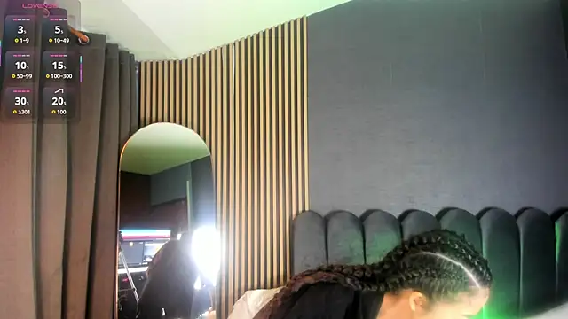 Snapshot of Gina_77 chatting on November 2025 12:06:01 PM Gina 77 online show from November 2025 12:06:01 PM