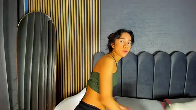 Gina 77 online show from January 2026 07:40:01 PM