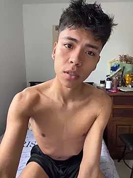 MaxiWildd online show from June 2026 01:22:01 PM