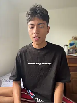 MaxiWildd online show from June 2026 01:15:01 PM
