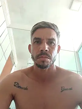 Snapshot of QfabO123 chatting on October 2025 05:35:01 PM QfabO123 online show from October 2025 05:35:01 PM