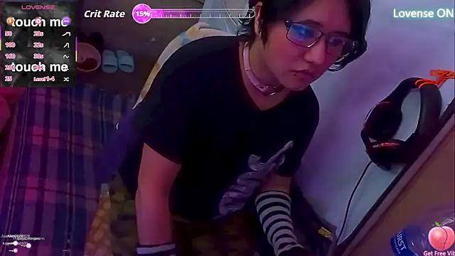 Ftm Bunny online show from January 2026 04:42:01 PM