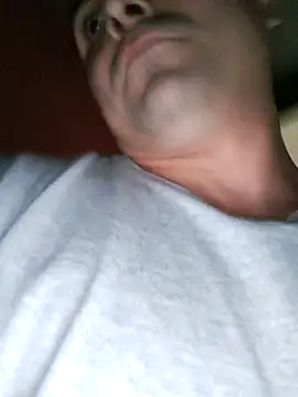 Bradd 32 online show from May 2026 11:37:02 AM