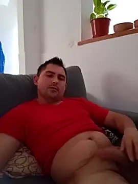 Bradd 32 online show from May 2026 05:51:01 PM