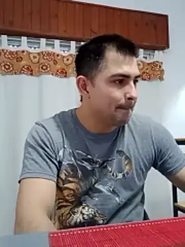 Bradd 32 online show from June 2026 11:35:02 AM