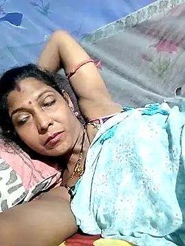 Savita992 online show from May 2026 04:45:01 PM