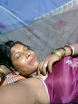 Savita992 online show from August 2026 09:49:02 PM