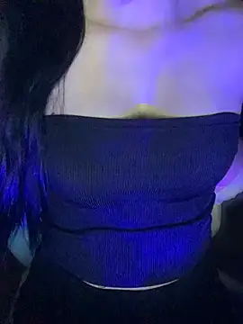 Linhtruong  online show from May 2026 04:07:02 AM
