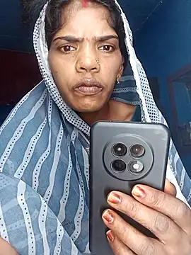 HOTFARSI online show from October 2025 03:46:02 PM