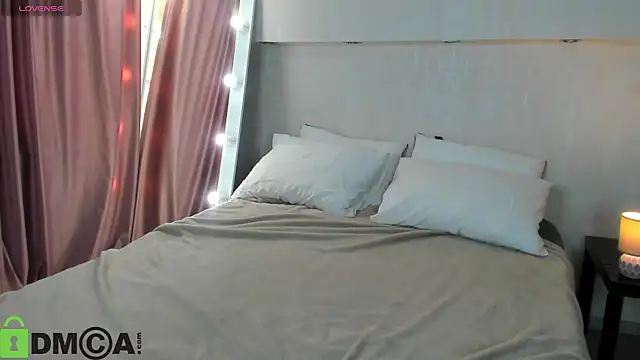 Adelina Bliss online show from April 2026 01:14:01 AM