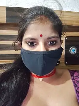 Daisygirl9 online show from June 2026 05:04:01 PM