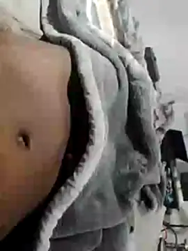 fcbk black online show from November 2025 02:58:01 AM