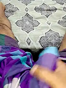 hackyourpussyxh online show from June 2026 12:46:01 AM