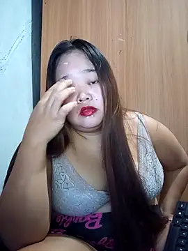 sweetbigtits19 online show from May 2026 04:40:01 AM