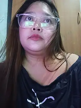 sweetbigtits19 online show from June 2026 10:10:02 AM