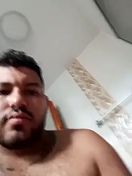 Snapshot of Frank0021 chatting on October 2025 12:06:01 PM Frank0021 online show from October 2025 12:06:01 PM