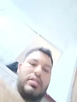 Frank0021 online show from January 2026 08:11:02 PM