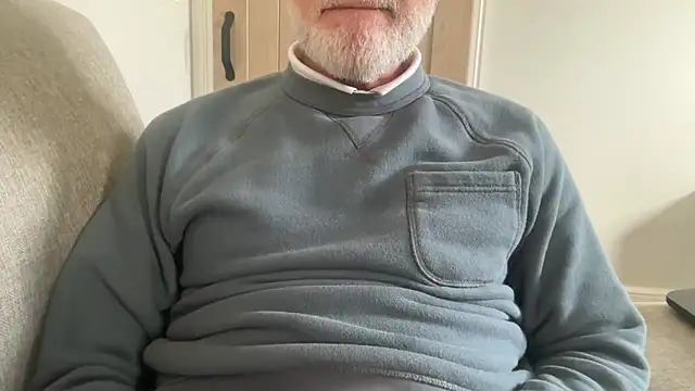 Snapshot of braselton06 chatting on December 2025 03:54:01 PM braselton06 online show from December 2025 03:54:01 PM