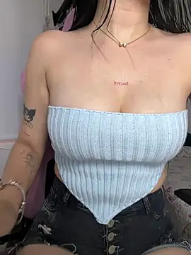 Snapshot of lucy_grey25 chatting on March 2026 02:56:02 PM lucy grey25 online show from March 2026 02:56:02 PM