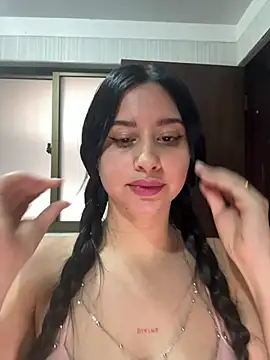 Snapshot of lucy_grey25 chatting on March 2026 07:40:01 PM lucy grey25 online show from March 2026 07:40:01 PM