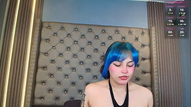 AKANE SA online show from May 2026 01:00:01 AM