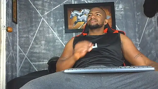 big blackmen19 online show from May 2026 01:28:01 PM