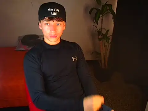 Logan sixxer online show from October 2025 05:21:01 PM