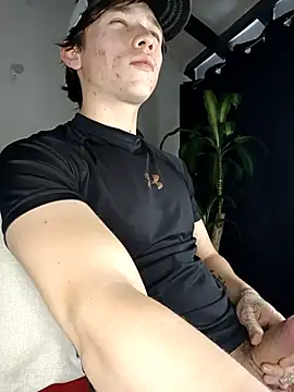 Snapshot of Logan_sixxer chatting on January 2026 08:56:01 PM Logan sixxer online show from January 2026 08:56:01 PM