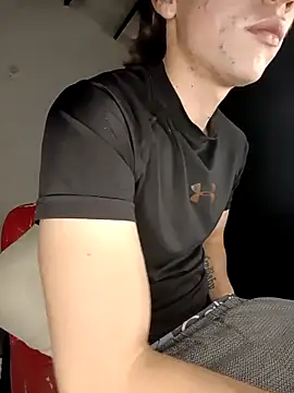 Snapshot of Logan_sixxer chatting on February 2026 05:09:01 PM Logan sixxer online show from February 2026 05:09:01 PM