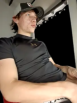 Snapshot of Logan_sixxer chatting on February 2026 07:48:01 PM Logan sixxer online show from February 2026 07:48:01 PM