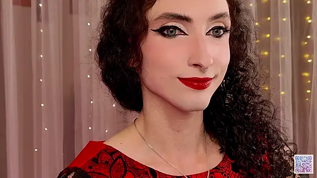 Snapshot of Queen_of_tease chatting on September 2025 07:19:02 PM Queen of tease online show from September 2025 07:19:02 PM