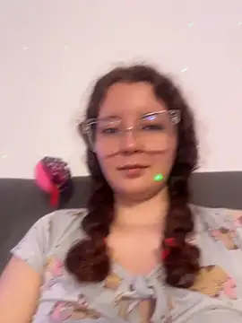 Sharon Black online show from April 2026 02:08:01 PM