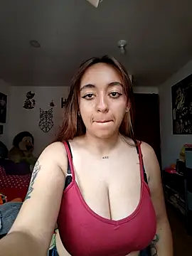 LuPink  online show from September 2025 04:29:01 PM