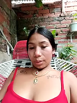 Snapshot of Rous-squir chatting on October 2025 12:48:02 PM Rous-squir online show from October 2025 12:48:02 PM