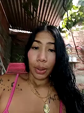 Snapshot of Rous-squir chatting on October 2025 12:28:02 PM Rous-squir online show from October 2025 12:28:02 PM