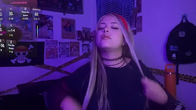 Snapshot of PixelKitty_ chatting on March 2026 02:19:02 AM PixelKitty online show from March 2026 02:19:02 AM