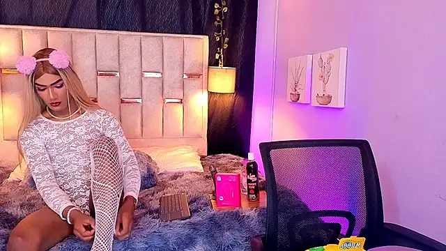 Hanzking01 online show from October 2025 05:06:01 AM