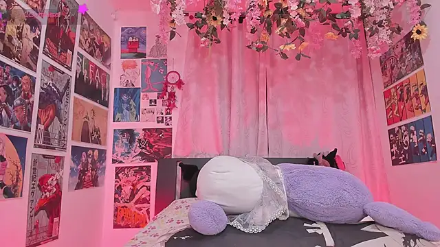 FluffyMelons online show from May 2026 11:06:02 PM