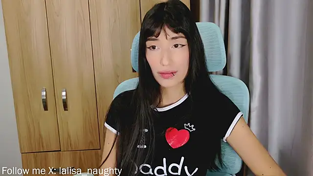 Lisa manobann online show from May 2026 06:56:02 PM