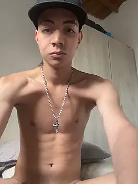 xprettyflacko online show from February 2026 10:15:01 PM