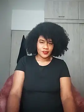 Snapshot of Maaaar_ chatting on October 2025 03:01:02 PM Maaaar online show from October 2025 03:01:02 PM